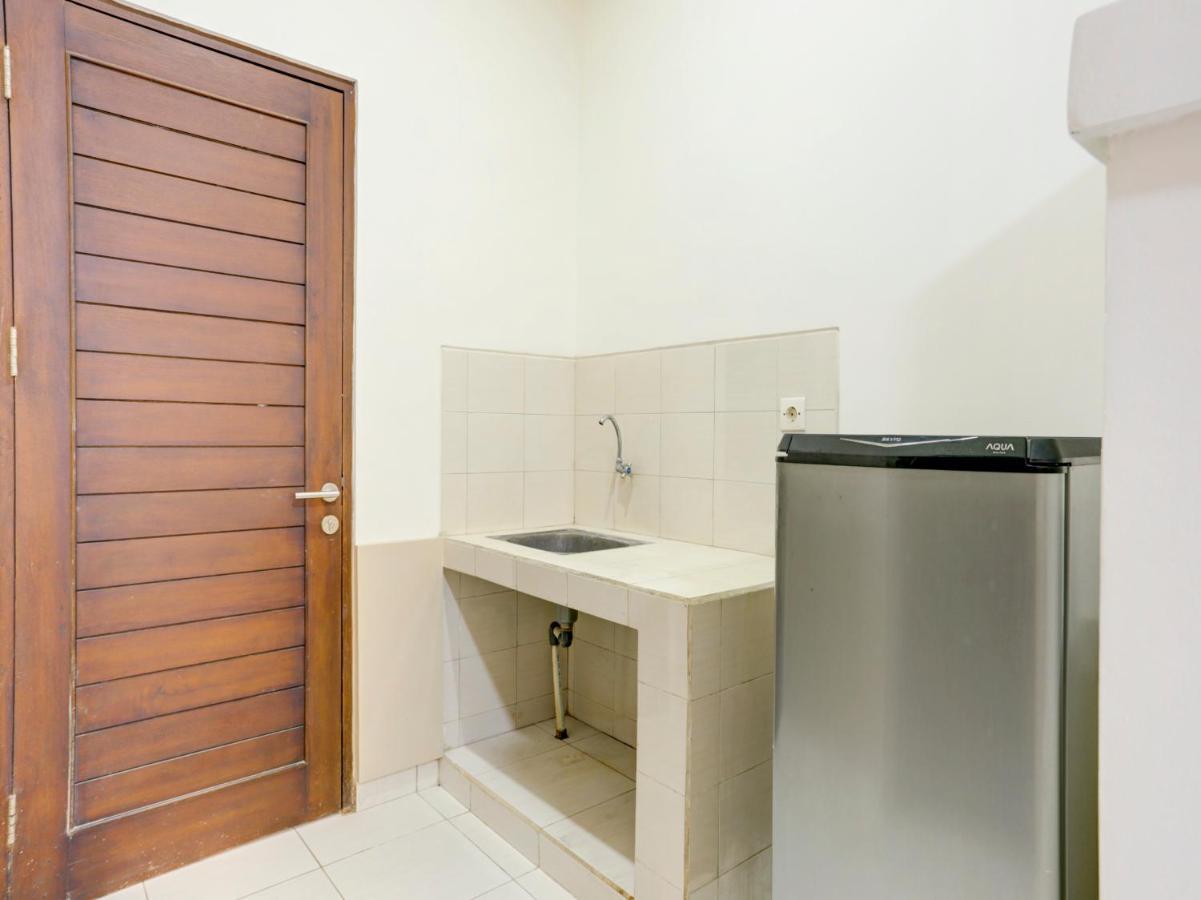 Oyo Flagship 90754 Alamanda Guesthouse 丹帕沙 外观 照片